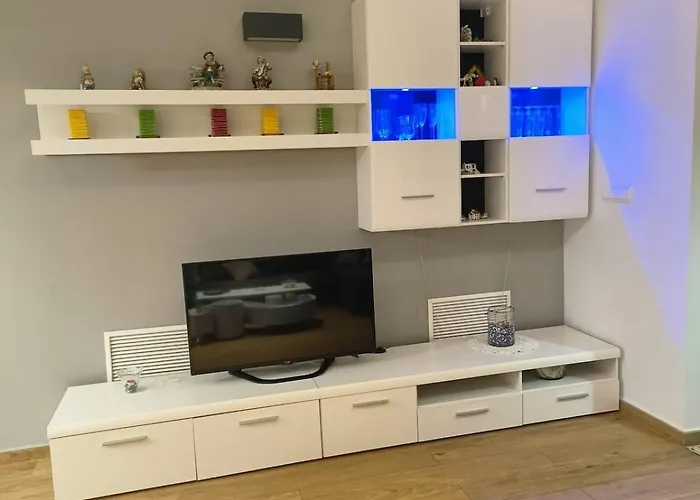 Loft Con Jacuzzi Y Piscina * Valenza