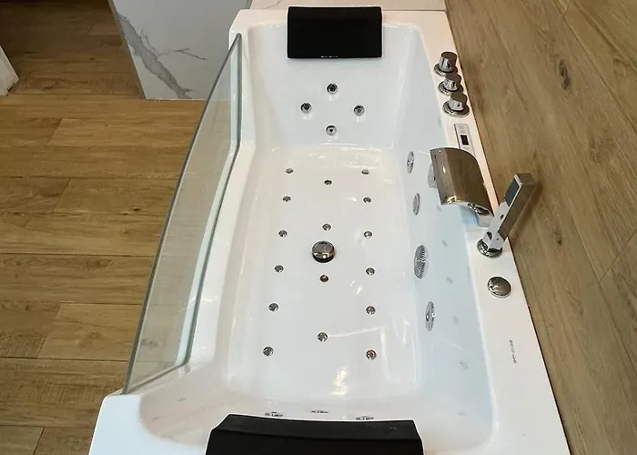 Loft Con Jacuzzi Y Piscina