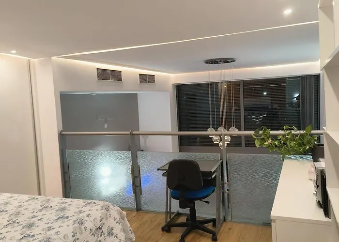 Loft Con Jacuzzi Y Piscina Lägenhet