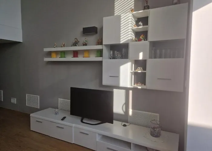 Loft Con Jacuzzi Y Piscina *