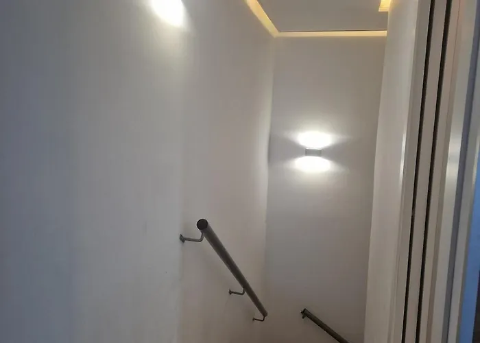 Loft Con Jacuzzi Y Piscina Lägenhet